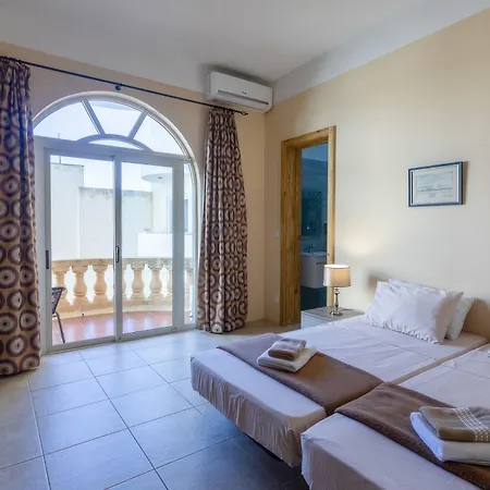 Serenity Bed & Breakfast Sannat