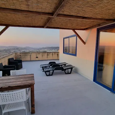 Bed & Breakfast Serenity 4*