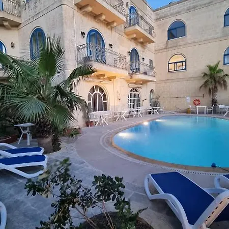 Serenity Bed and Breakfast 4*