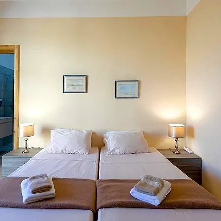 Couette-café Serenity Sannat